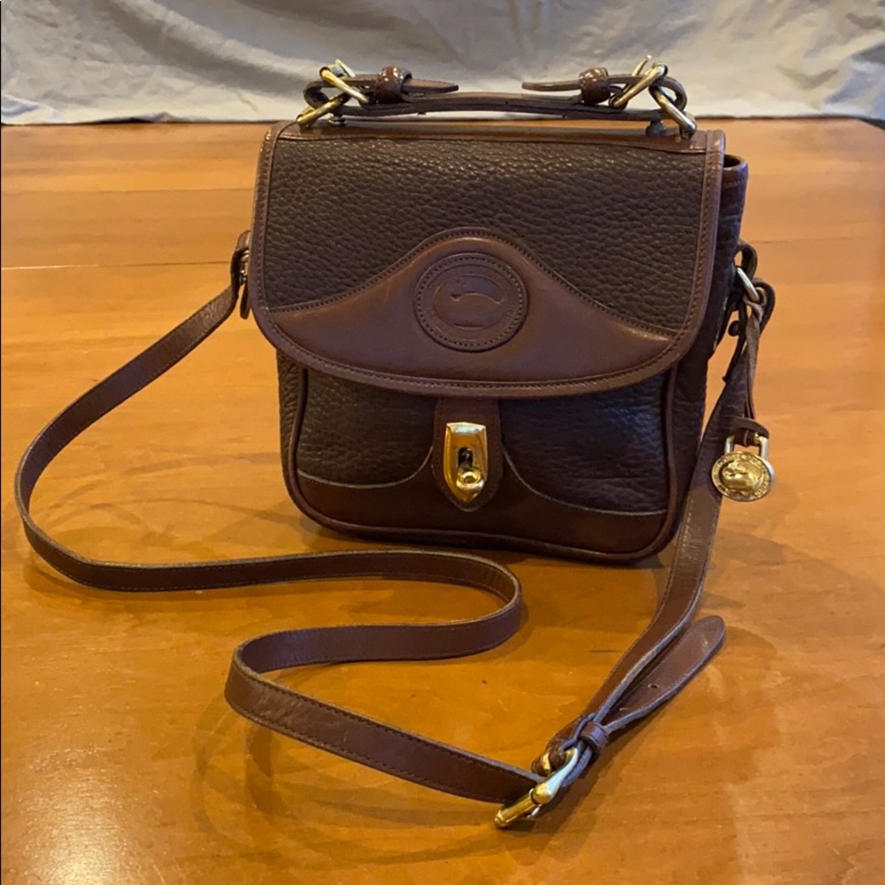 Vintage Dooney & Bourke AWL Crossbody bag